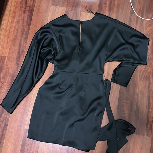 BLACK MINI DRESS - Picture 6 of 6